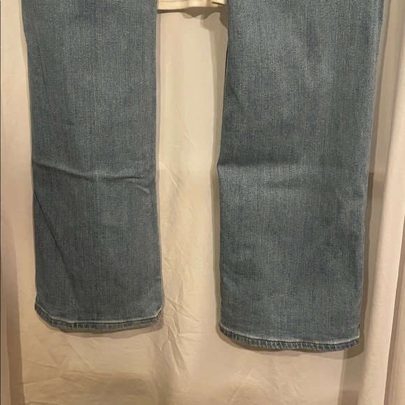Old Navy Women’s Light Blue long boot cut Mid Rise Jeans Size 14 Long - Picture 7 of 7